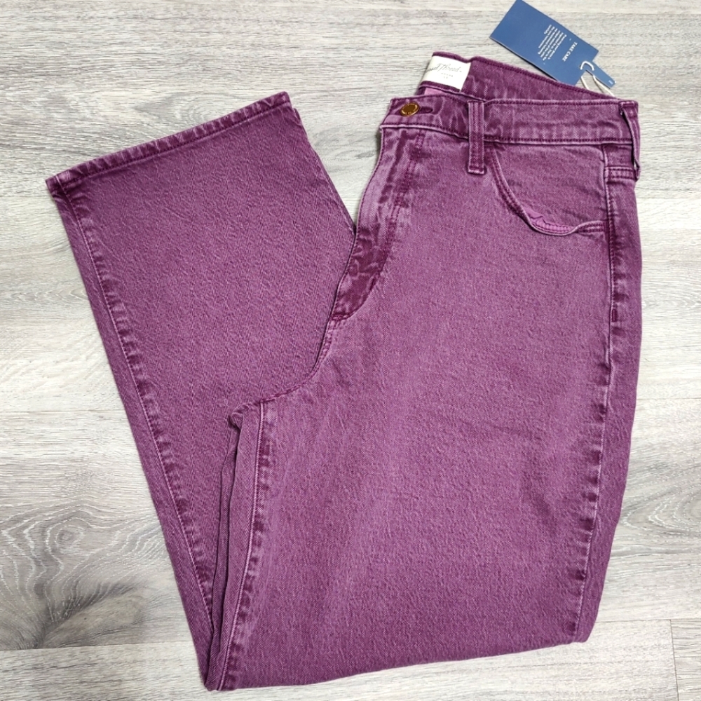 NWT Universal Thread Vintage Straight Leg Plum/Purple Jeans